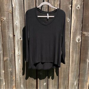Splash black long sleeve tee top size XL